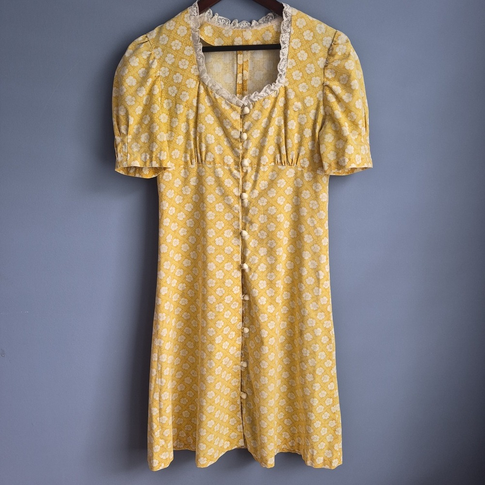 1970's Handmade Prairie Cottagecore Dress 70's Ditsy Sunny Yellow  M